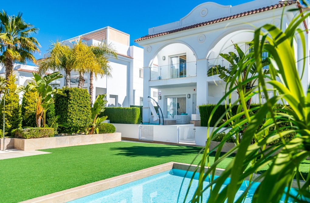 Resale - villa - Ciudad Quesada - Costa Blanca