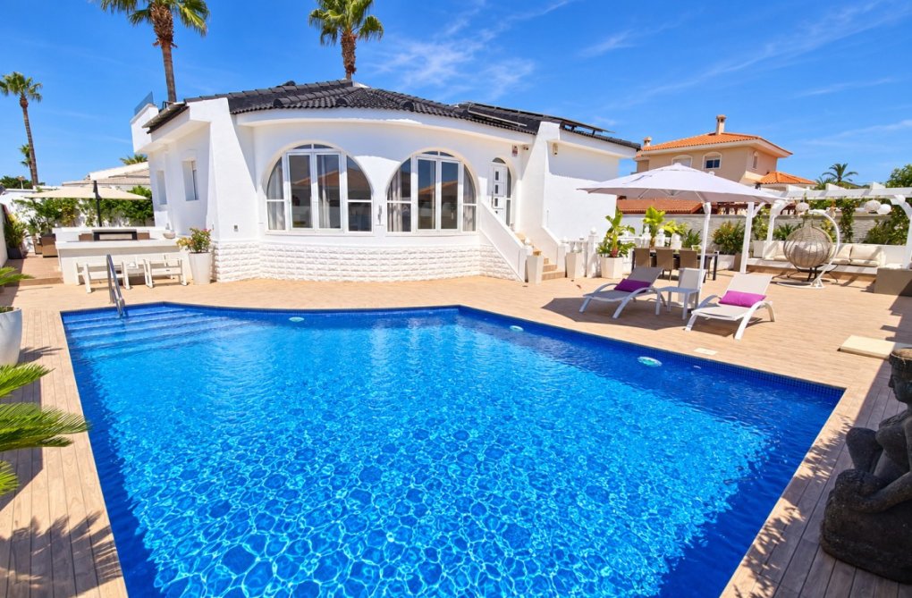 Resale - villa - Ciudad Quesada - Costa Blanca