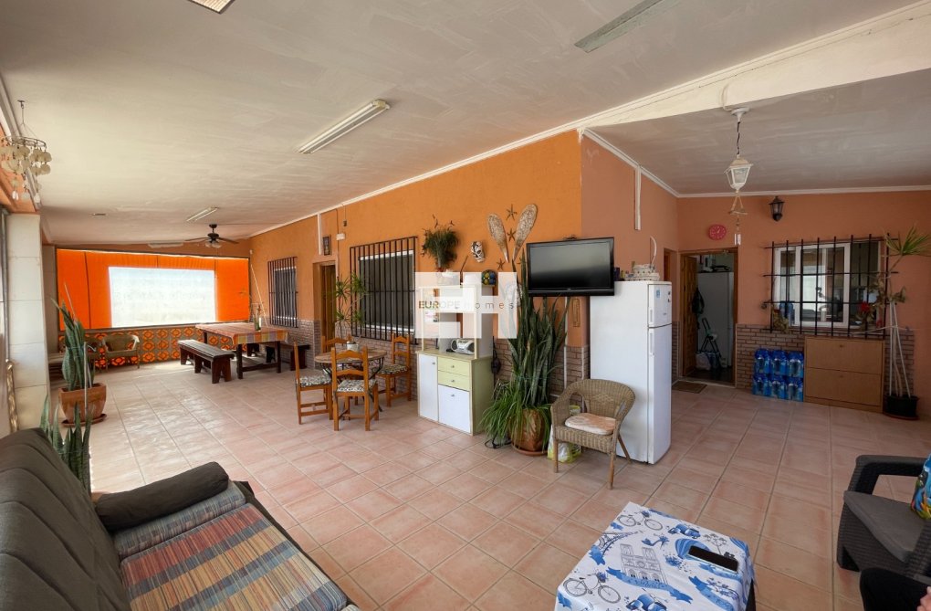 Resale - villa - Guardamar del Segura - Costa Blanca