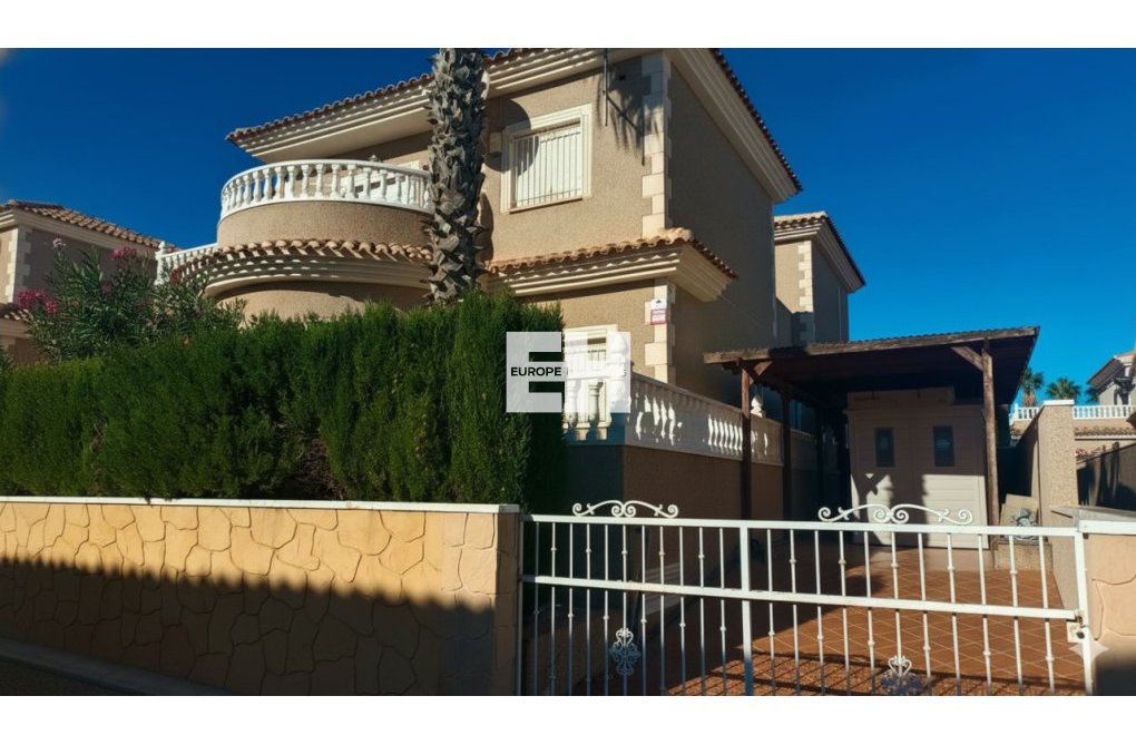 Resale - villa - Los Altos - Costa Blanca