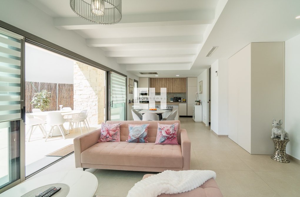 Resale - villa - Orihuela Costa - Costa Blanca