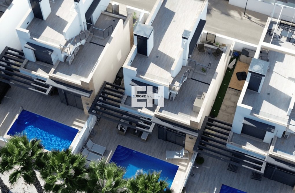 Resale - villa - Orihuela Costa - Costa Blanca