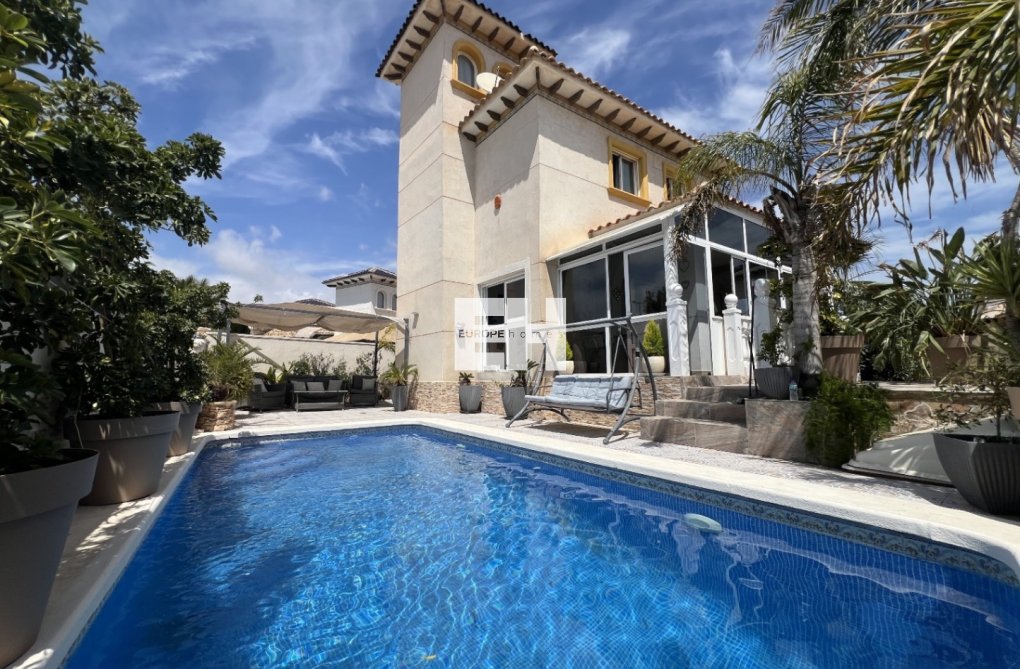 Resale - villa - Orihuela - Inland