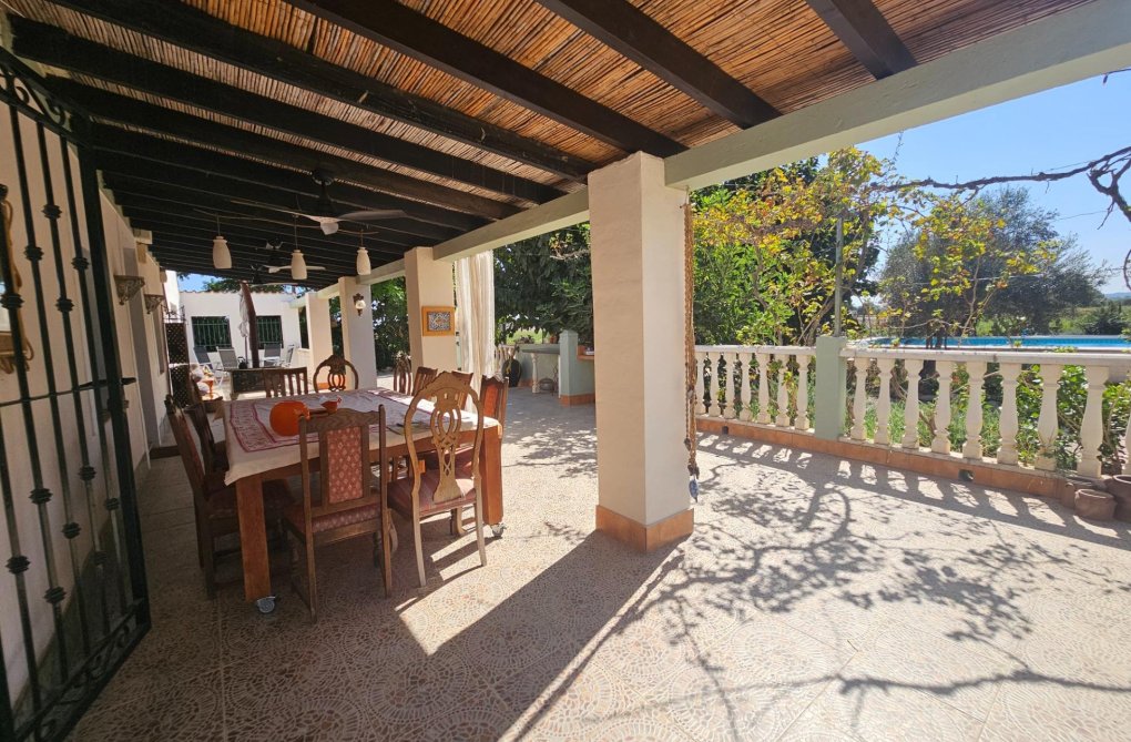 Resale - villa - Orihuela - Molins-campaneta-san Bartolomé