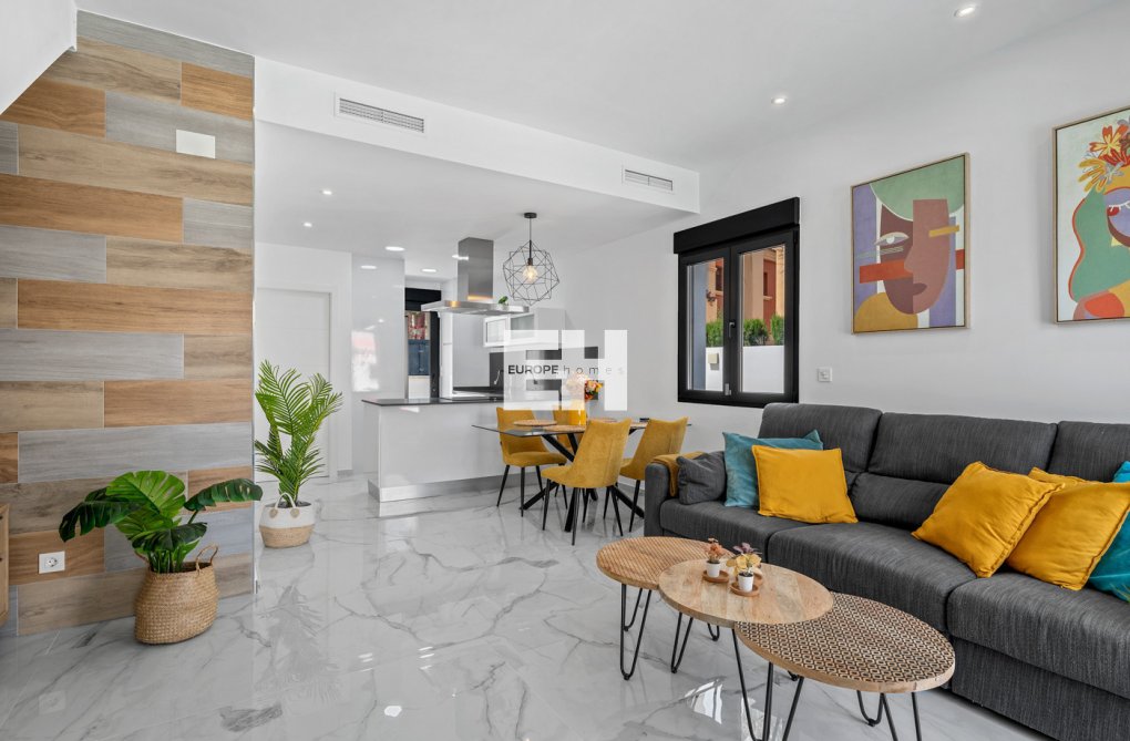 Resale - villa - Torrevieja - Costa Blanca