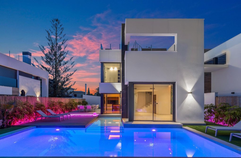 Resale - villa - Torrevieja - Torreta Florida
