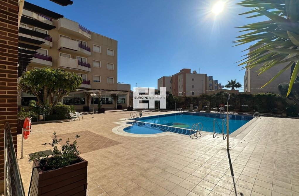 Revente - Appartement - Orihuela Costa - Campoamor