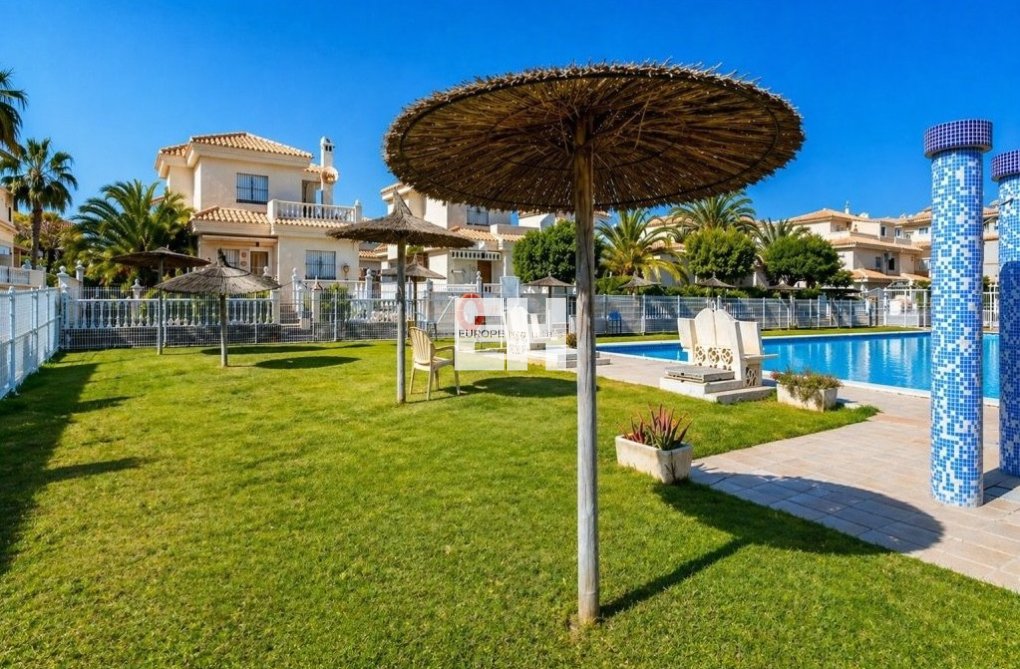 Revente - Appartement - Orihuela Costa - Costa Blanca