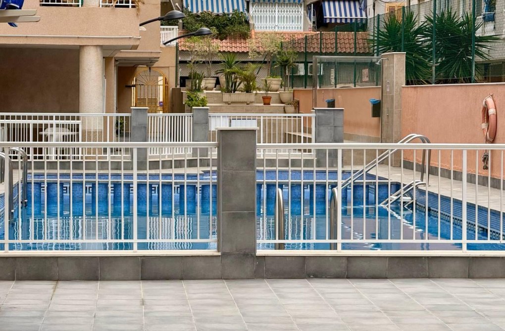 Revente - Appartement - Torrevieja - Acequion