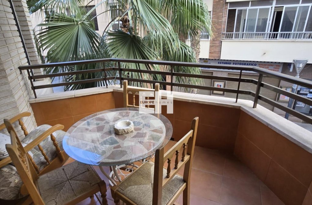 Revente - Appartement - Torrevieja - Centro