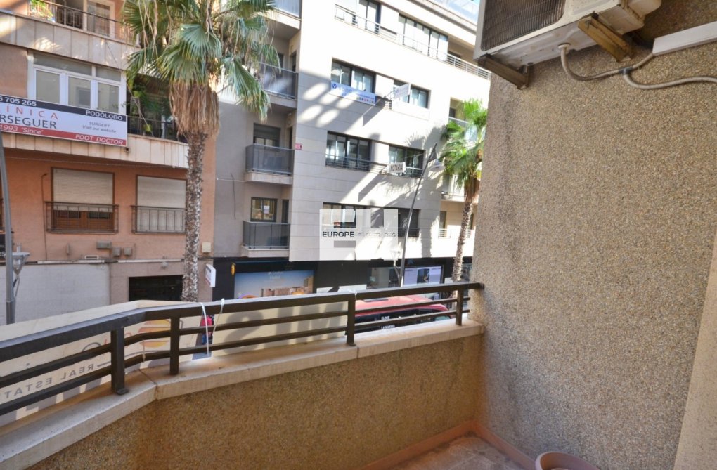 Revente - Appartement - Torrevieja - Centro