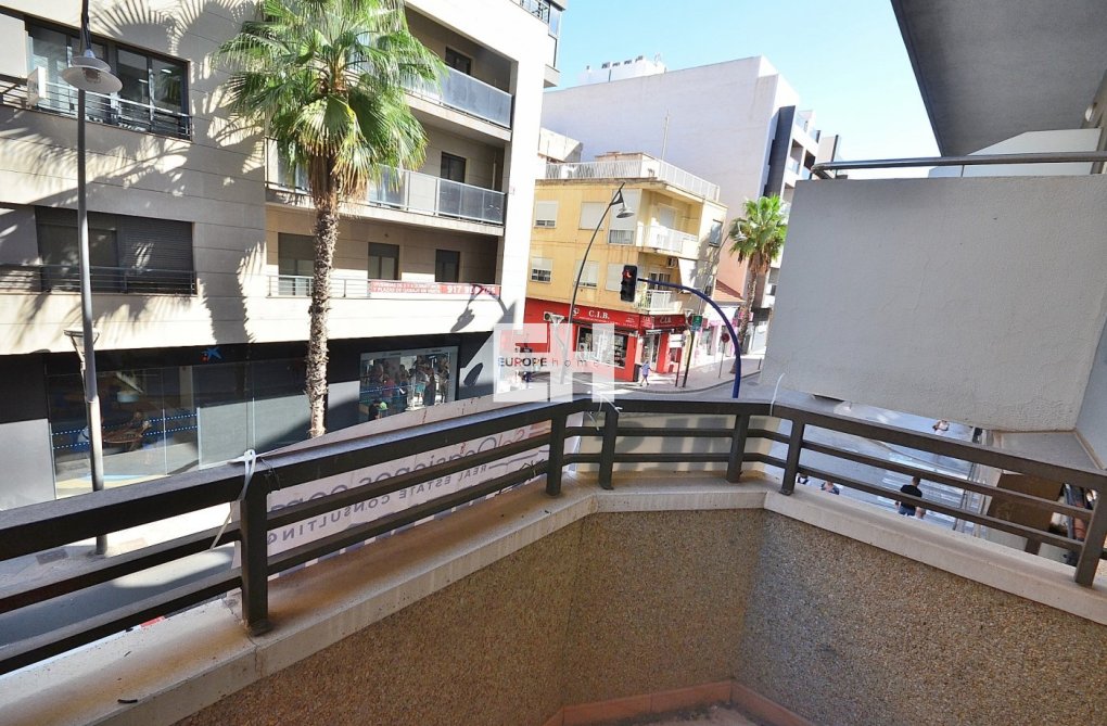 Revente - Appartement - Torrevieja - Centro