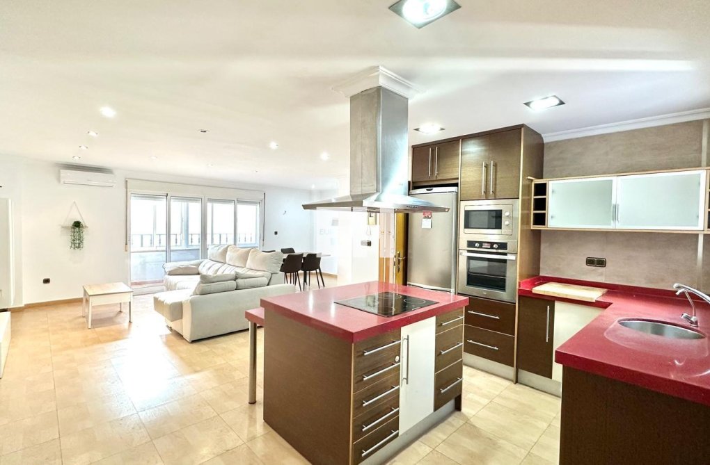 Revente - Appartement - Torrevieja - Centro