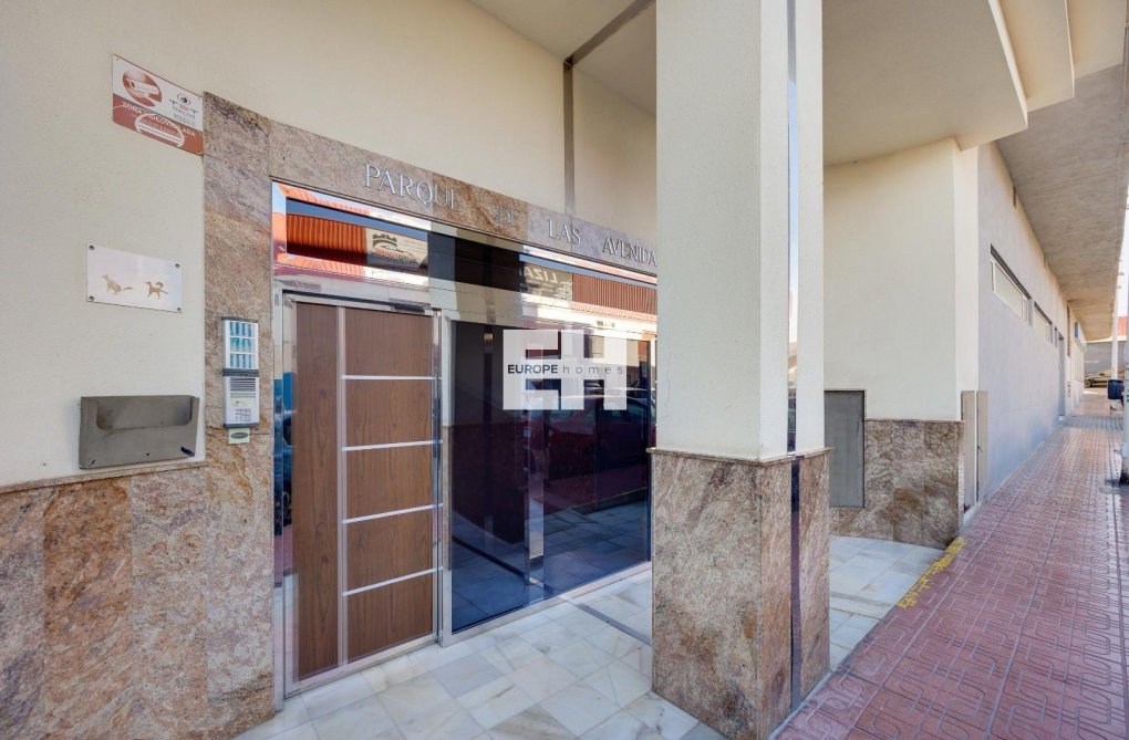 Revente - Appartement - Torrevieja - Centro