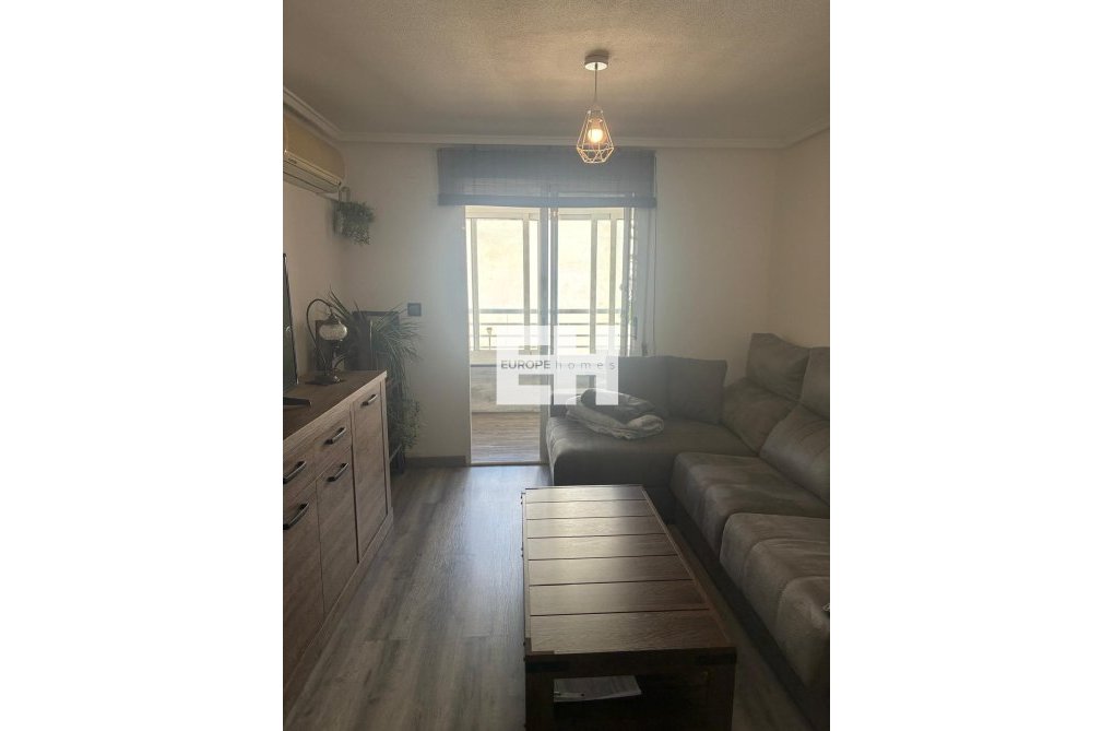 Revente - Appartement - Torrevieja - Centro