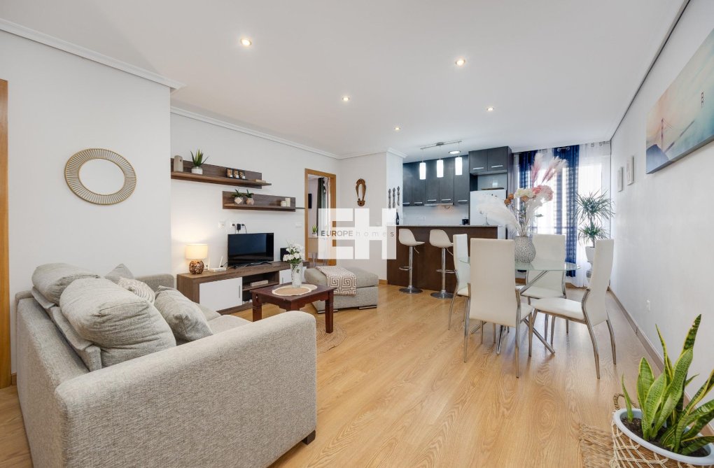 Revente - Appartement - Torrevieja - Centro
