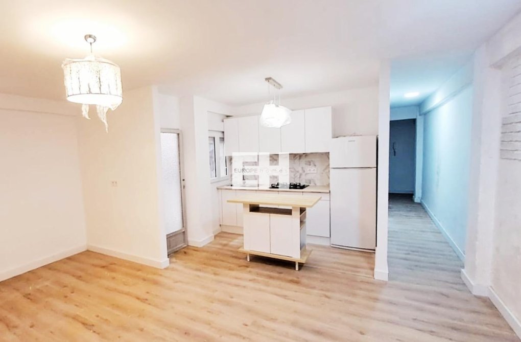Revente - Appartement - Torrevieja - Centro