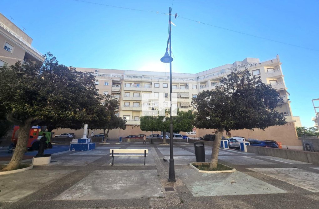 Revente - Appartement - Torrevieja - Centro