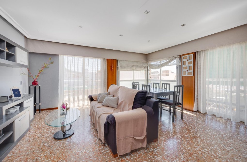 Revente - Appartement - Torrevieja - Centro