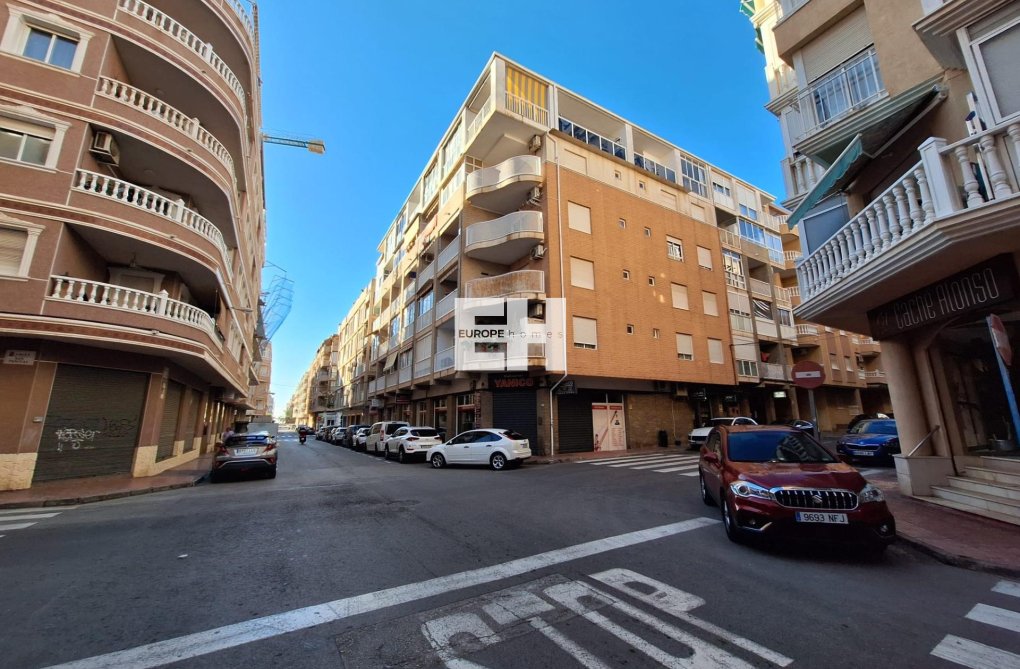 Revente - Appartement - Torrevieja - Centro