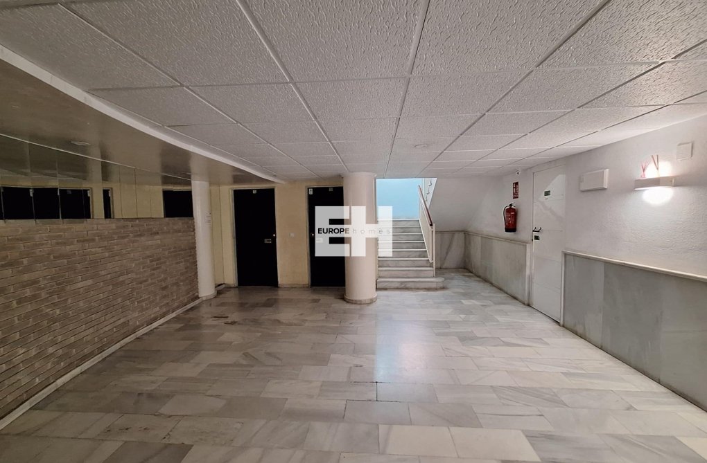 Revente - Appartement - Torrevieja - Centro