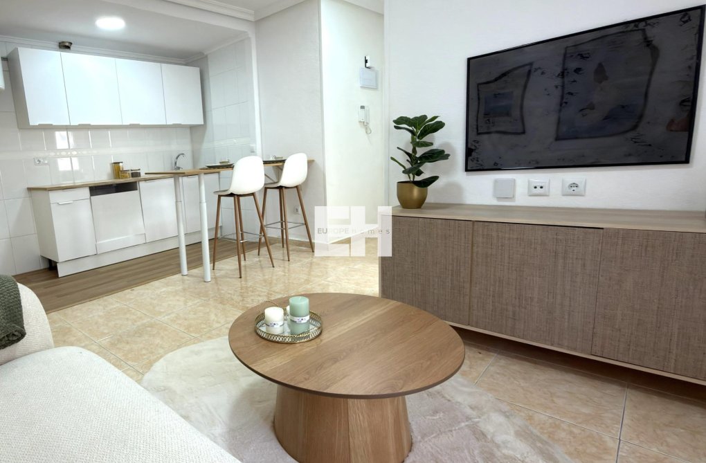 Revente - Appartement - Torrevieja - Centro