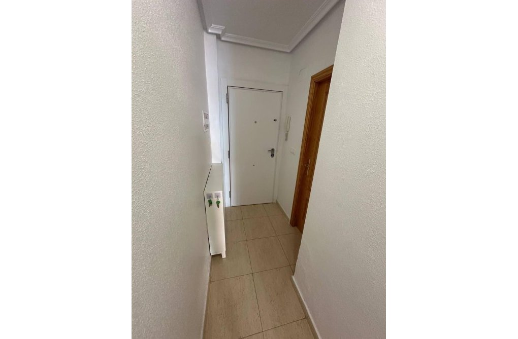 Revente - Appartement - Torrevieja - Centro