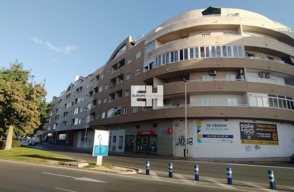 Revente - Appartement - Torrevieja - El Molino