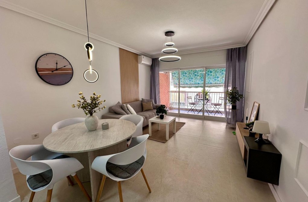 Revente - Appartement - Torrevieja - Habaneras