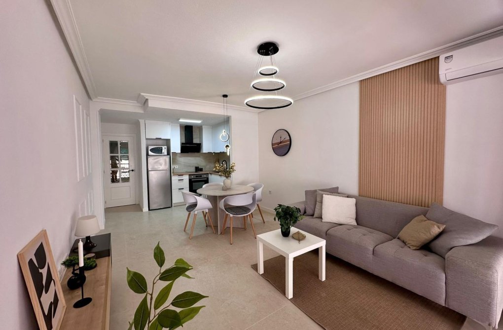 Revente - Appartement - Torrevieja - Habaneras
