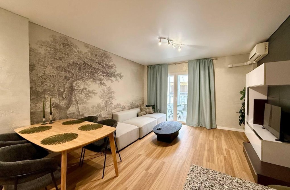 Revente - Appartement - Torrevieja - Habaneras