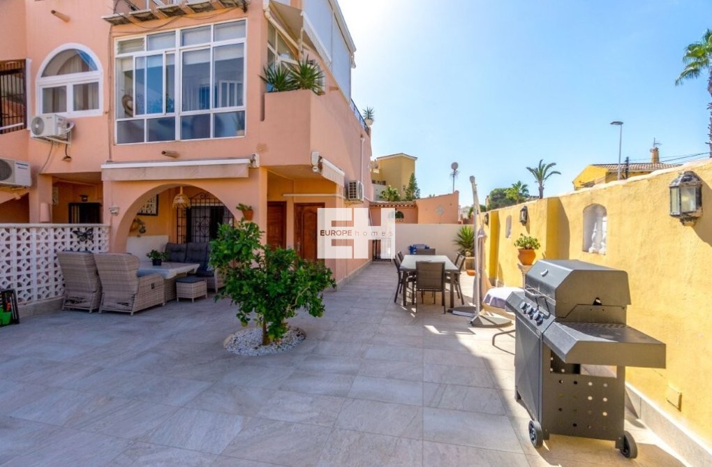 Revente - Appartement - Torrevieja - La Rosaleda