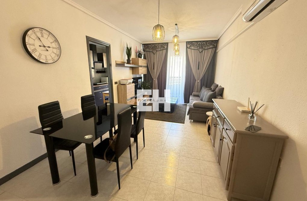 Revente - Appartement - Torrevieja - Parque De Las Naciones