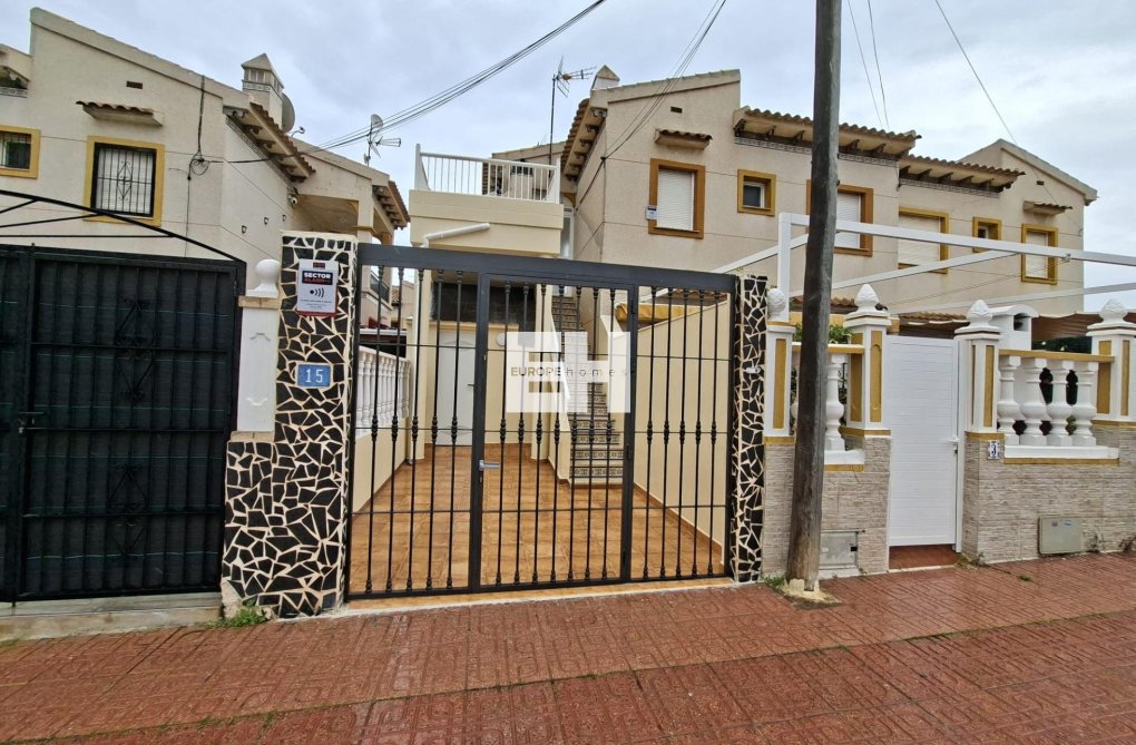 Revente - Bungalow - Orihuela Costa - Punta Prima