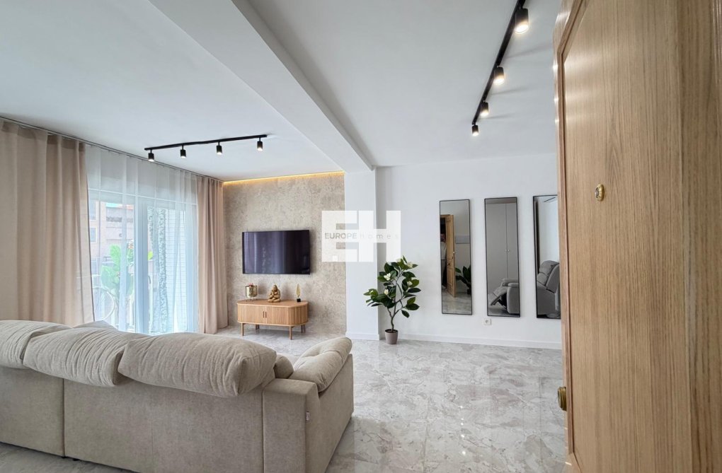 Revente - Penthouse - Torrevieja - Estacion De Autobuses