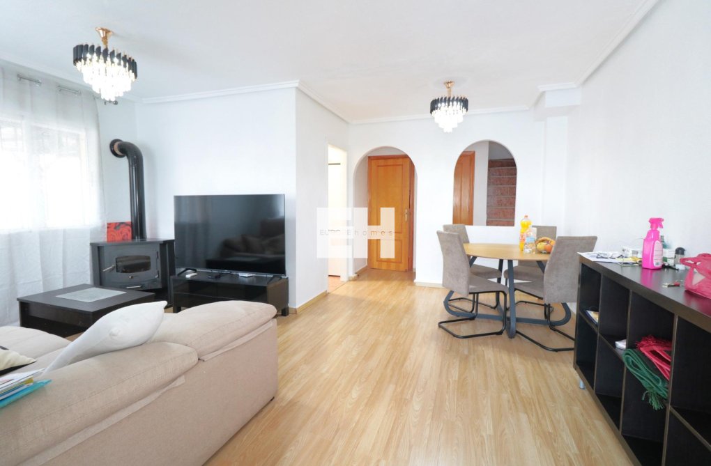 Revente - Quad House - Torrevieja - Carrefour