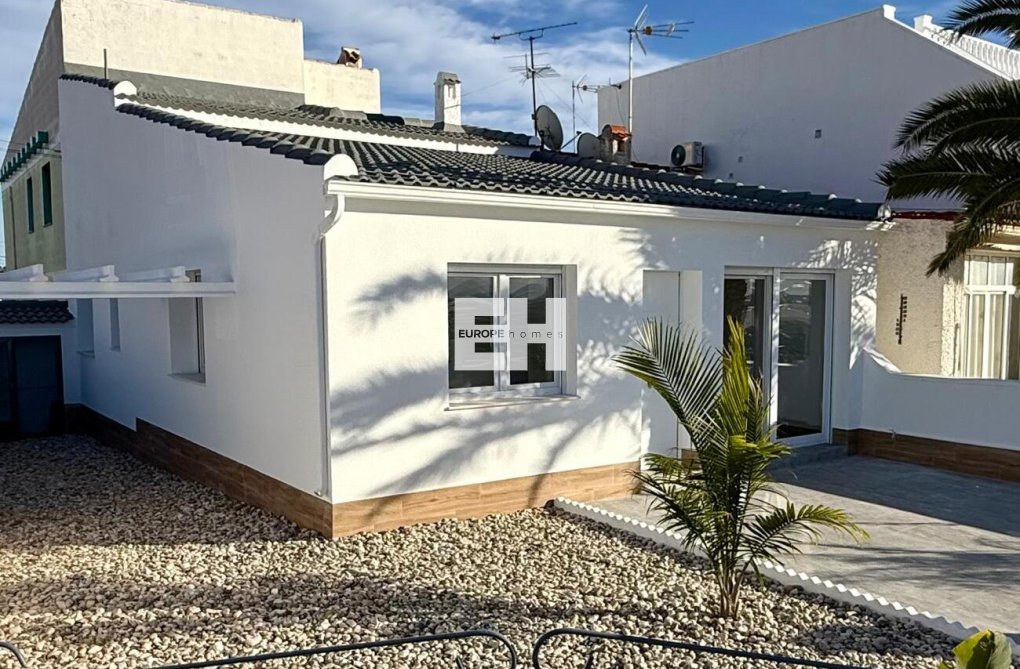 Revente - Semi Detached - Rojales, CIudad Quesada