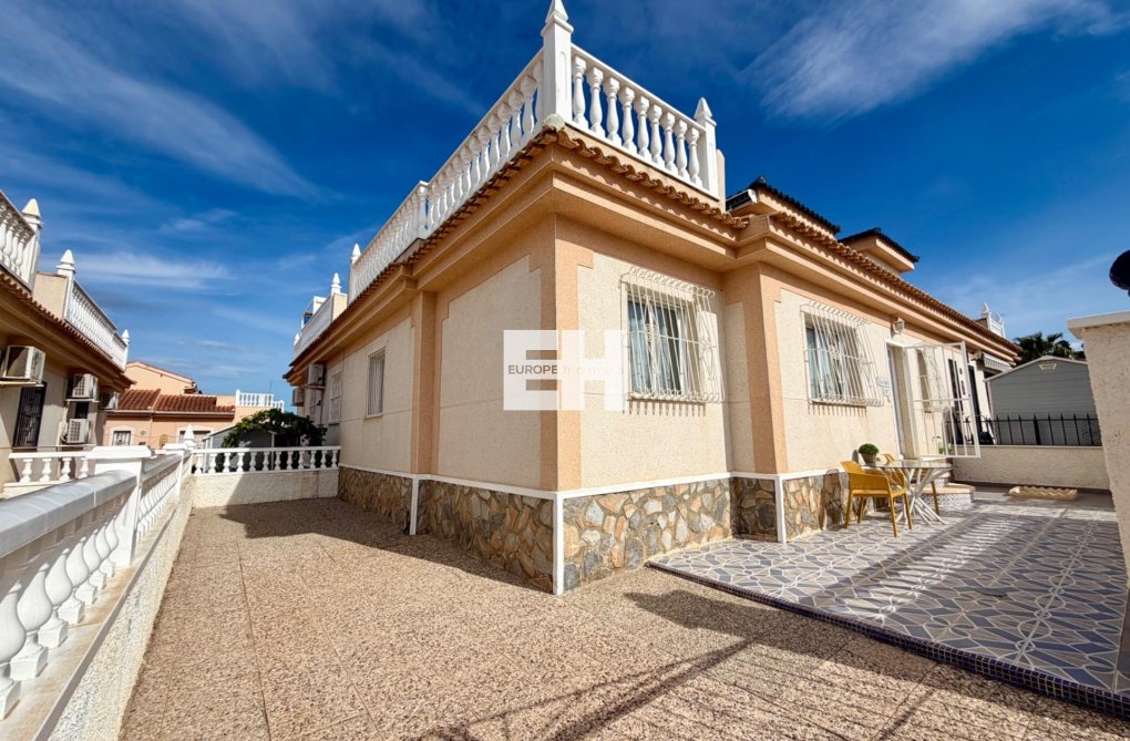 Revente - Semi Detached - Rojales - Pueblo