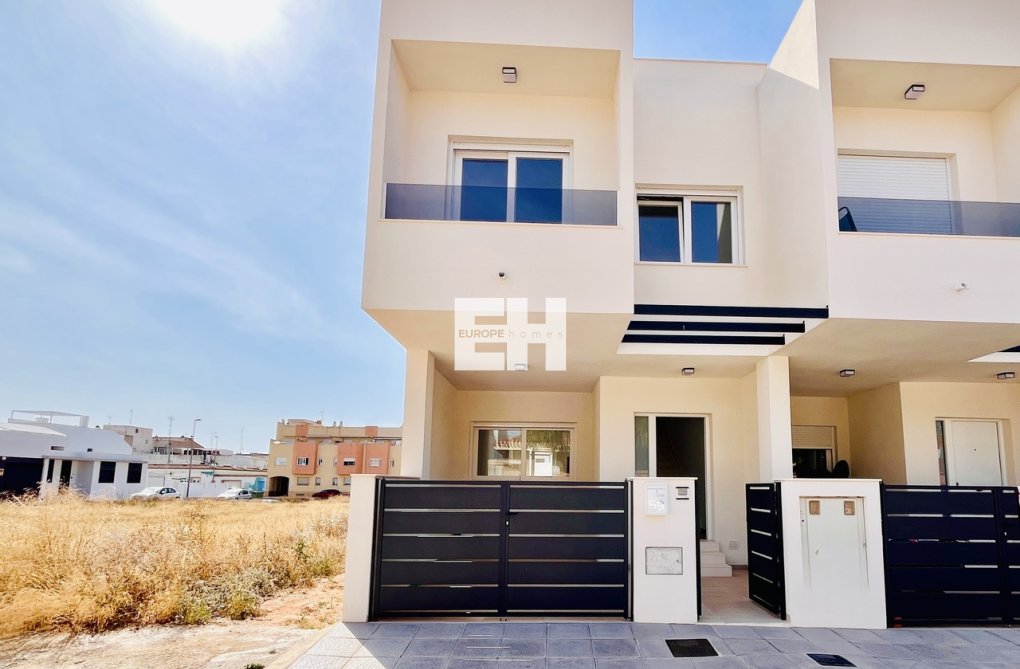 Revente - town house - Pilar de la Horadada - Costa Blanca