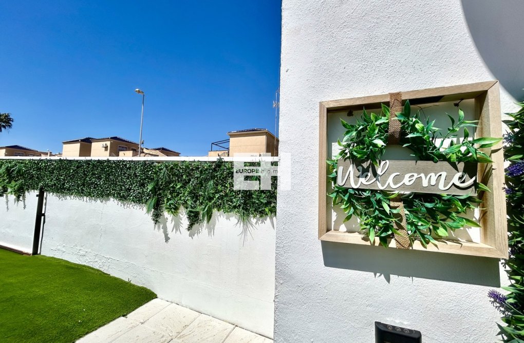 Revente - town house - Punta Prima - Costa Blanca