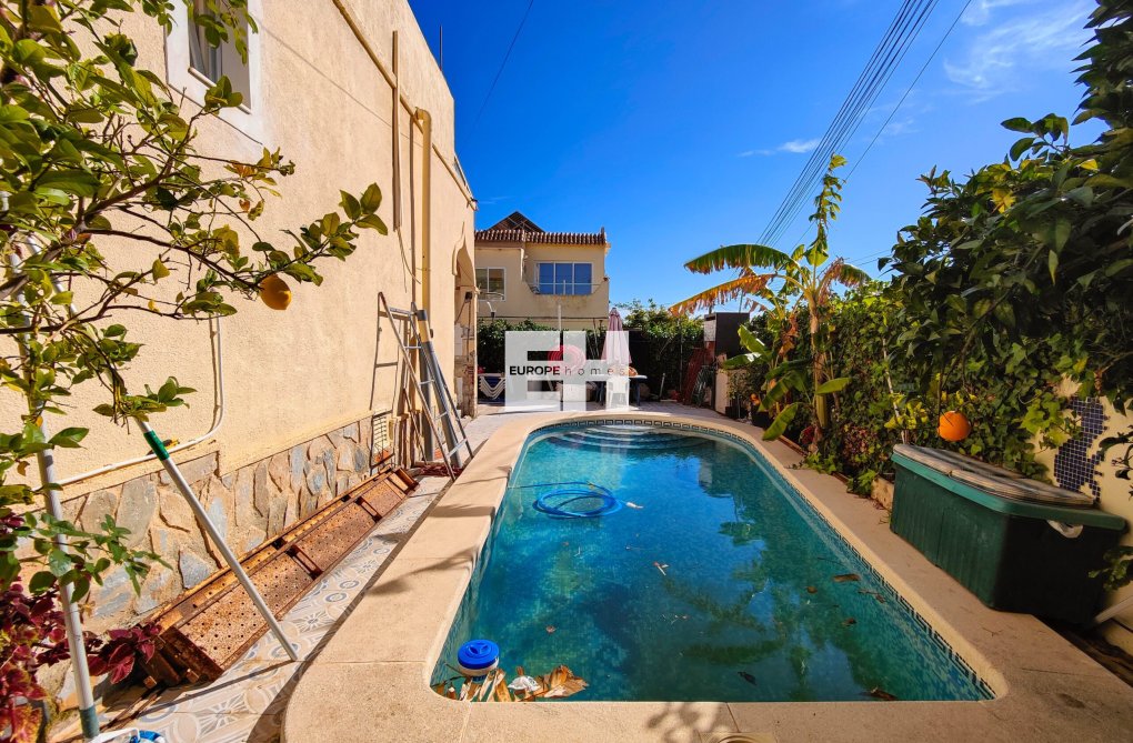 Revente - town house - San Miguel de Salinas - Inland