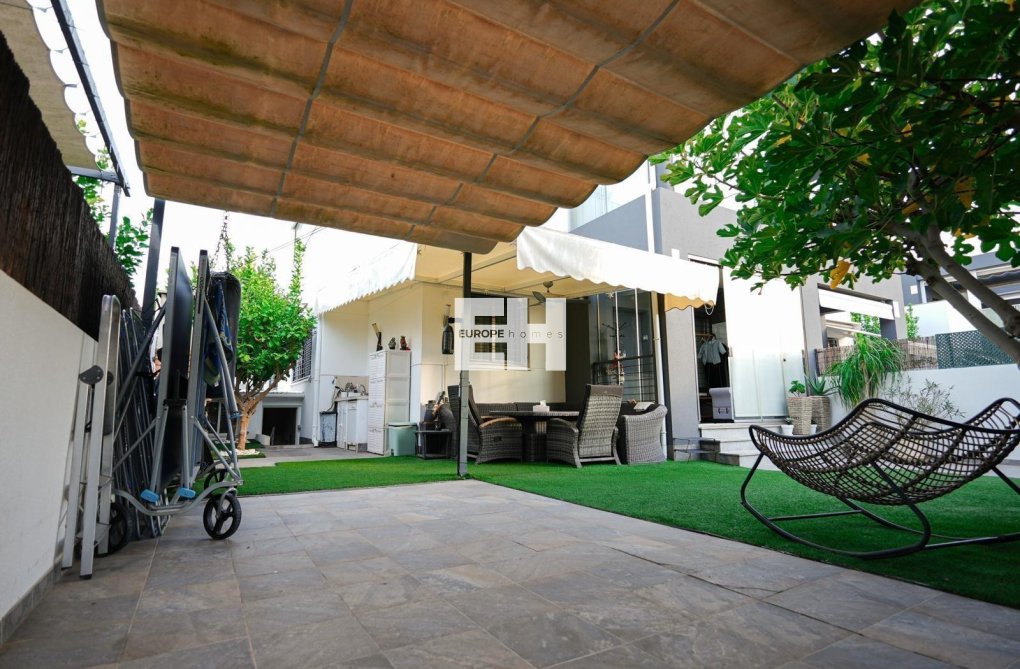 Revente - town house - Torrevieja - Aguas Nuevas