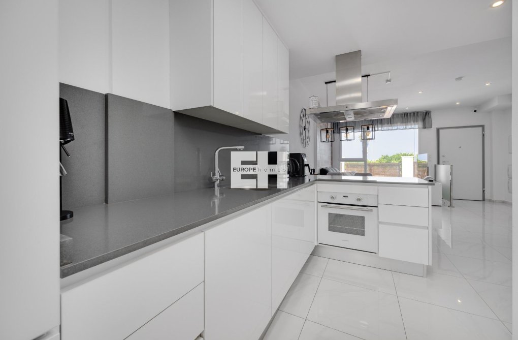 Revente - town house - Torrevieja - Los Balcones 