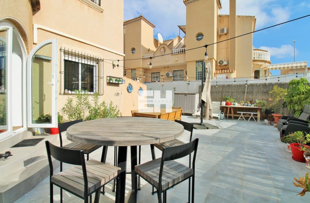 Revente - town house - Villamartin - Costa Blanca