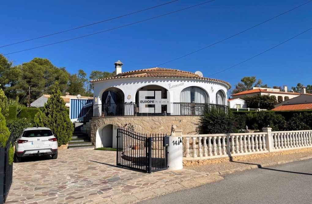 Revente - villa - Alfas del Pí - Costa Blanca