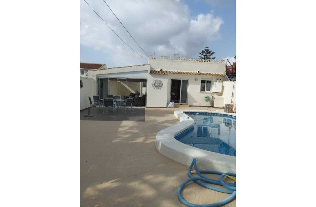 Revente - villa - Cabo Roig - Costa Blanca
