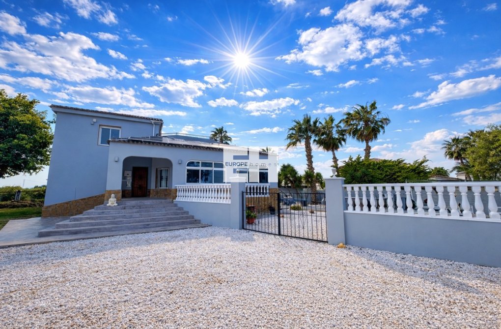 Revente - villa - Catral - Costa Blanca