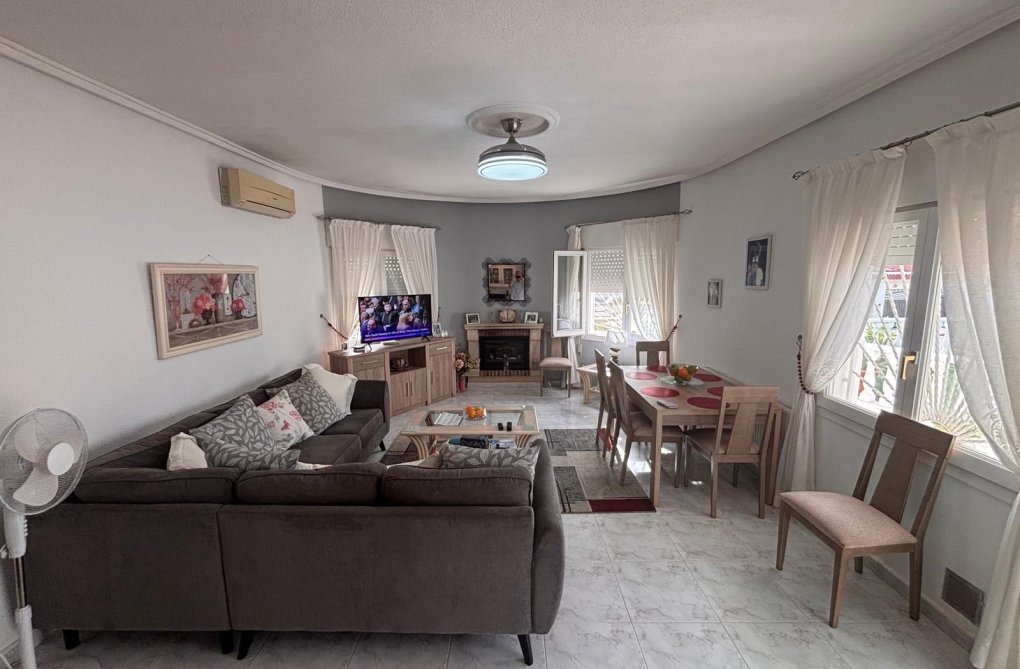 Revente - villa - Ciudad Quesada - Costa Blanca