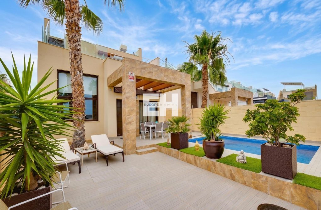 Revente - villa - Ciudad Quesada - Pueblo Bravo