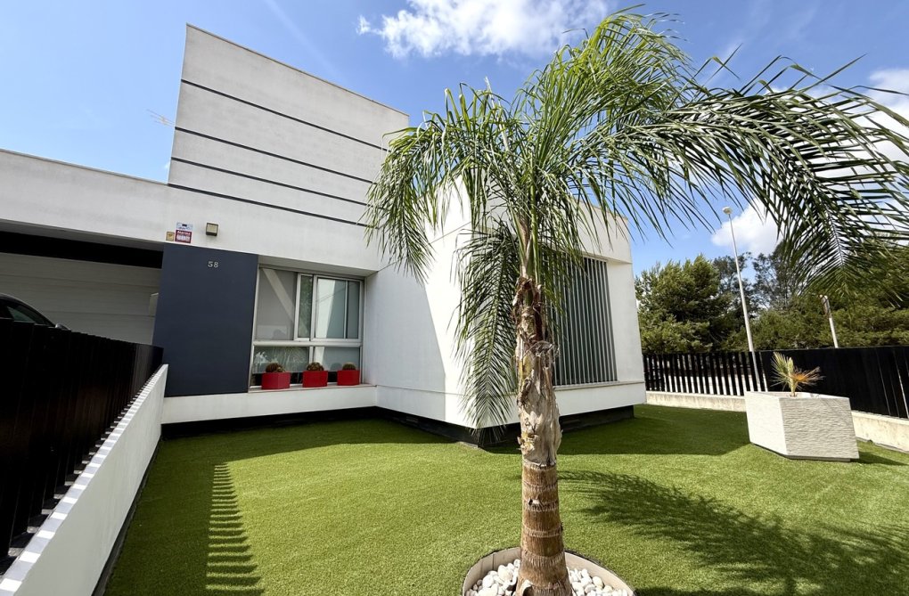 Revente - villa - Dolores - Costa Blanca
